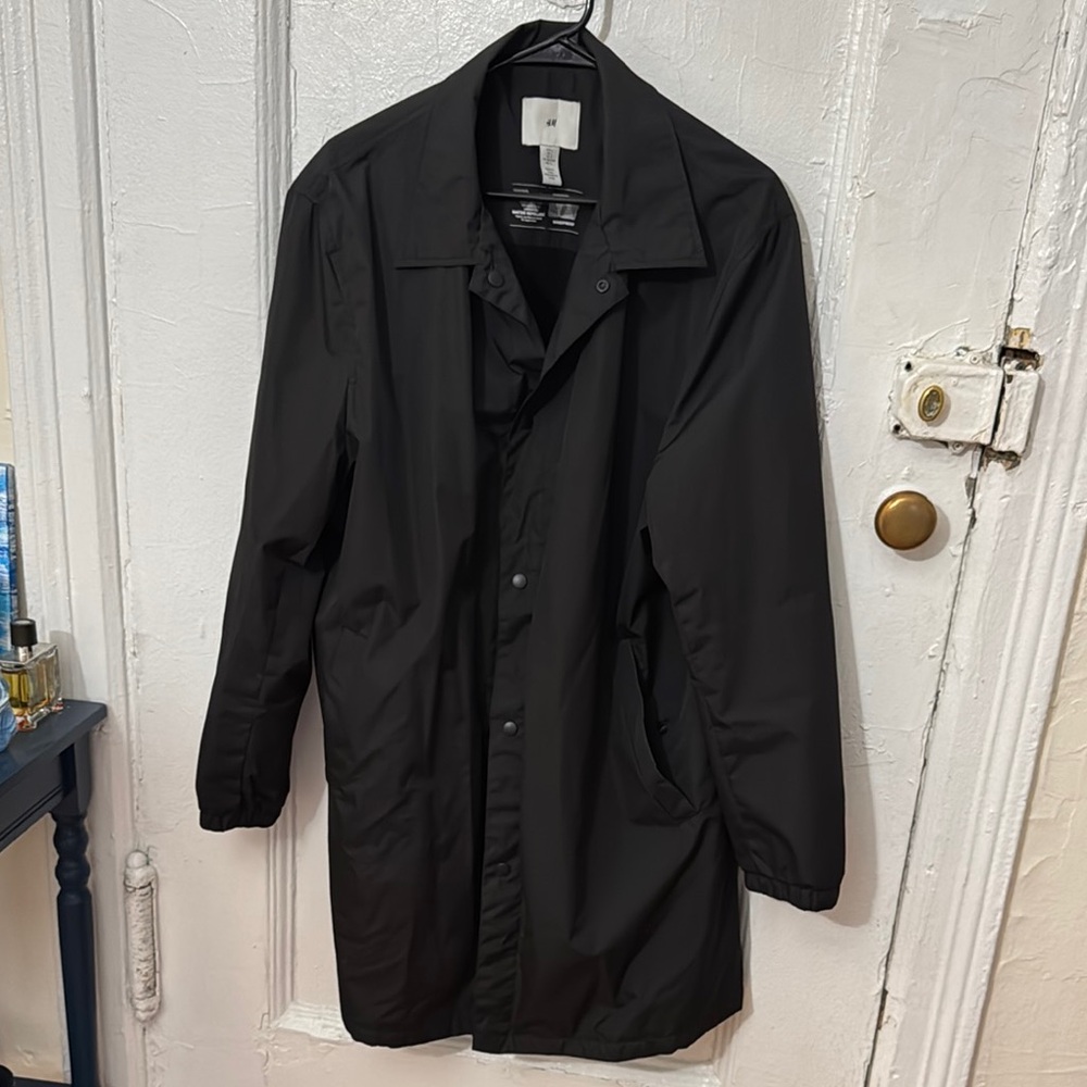 H&M Men's Classic Black Raincoat